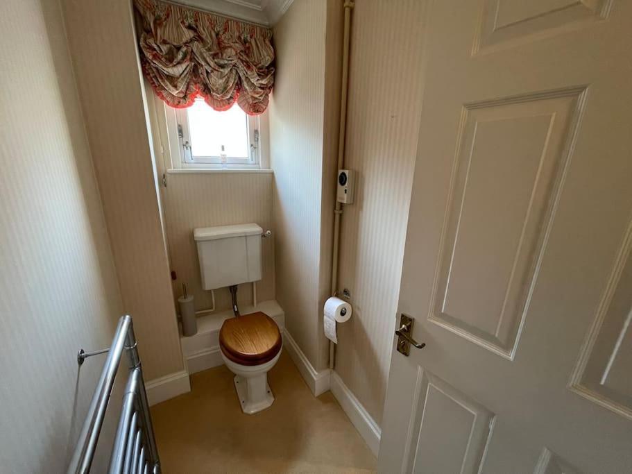 Circus Mews Townhouse:2 Beds:2 En-Suite Baths:Parking:City Centre:Quiet Area Eksteriør billede